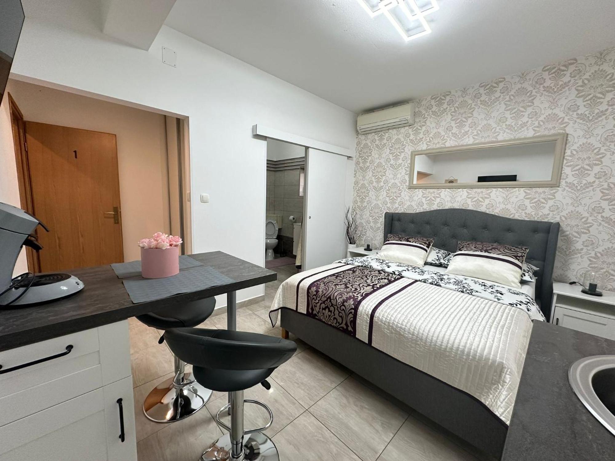Apartments Prpic 1,Senj セニ エクステリア 写真