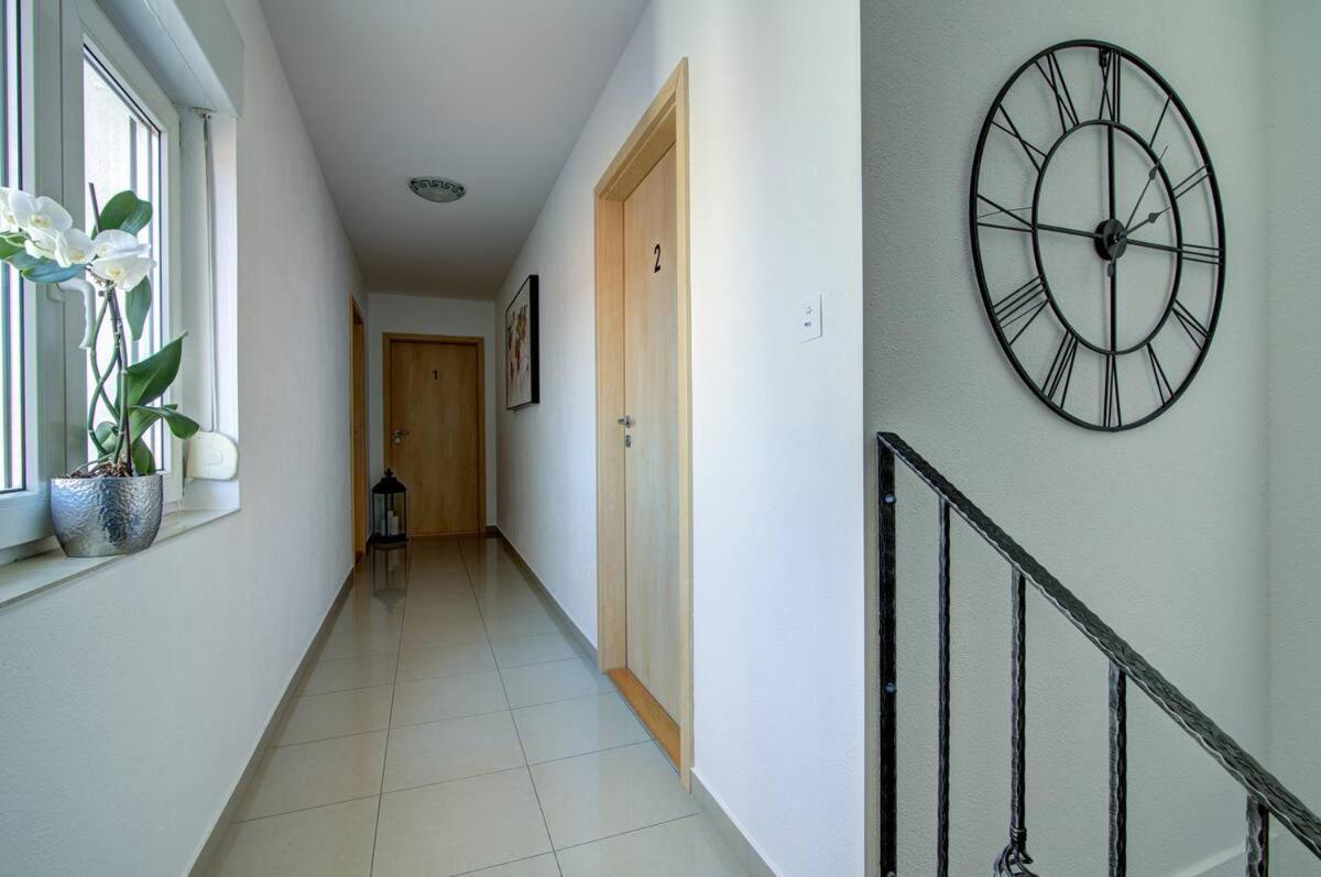 Apartments Prpic 1,Senj セニ エクステリア 写真