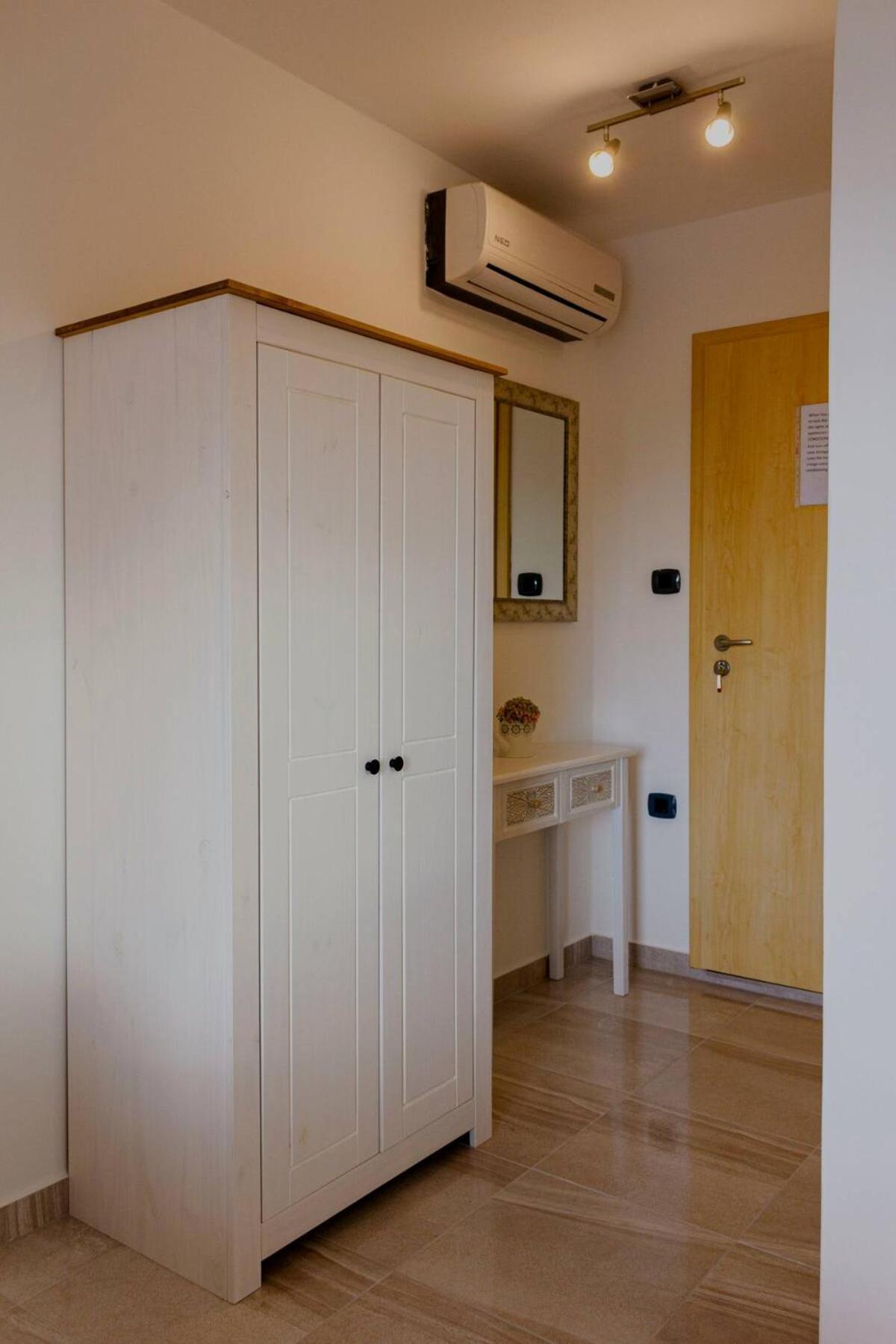 Apartments Prpic 1,Senj セニ エクステリア 写真