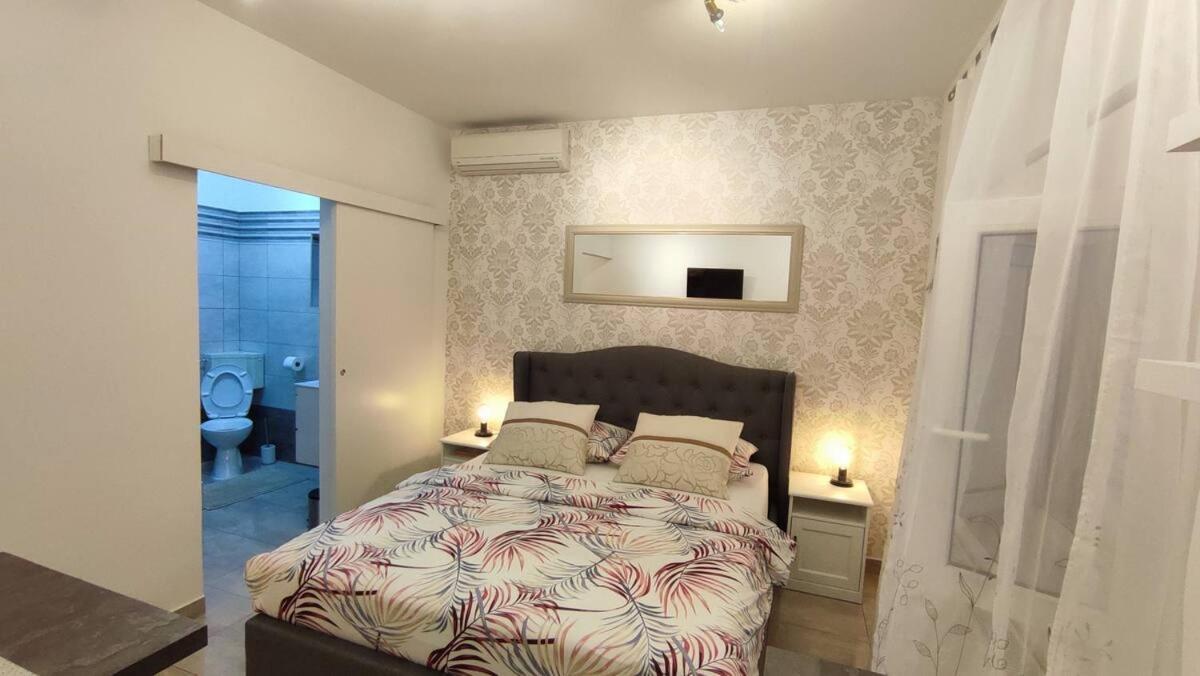 Apartments Prpic 1,Senj セニ エクステリア 写真